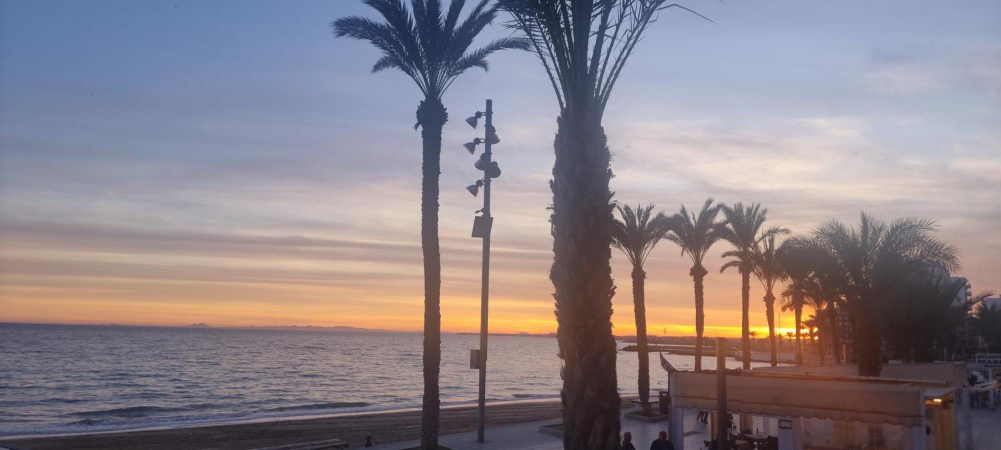 Appartement Residenz Habaneras à Torrevieja Extérieur photo